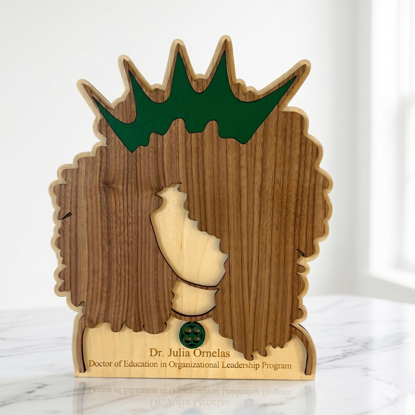 Afro Queen Curly Plaque